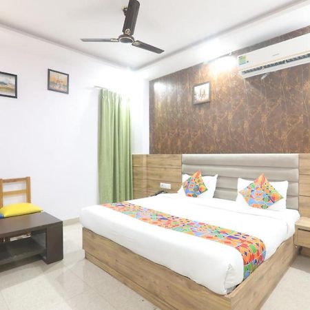 Icyhotels Hl Inn Chinhat المظهر الخارجي الصورة